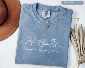 Christian Teacher Shirt – Teaching is a Calling – Inspirational Gift for Educators, Perfect Gift for Friends, Family, Birthdays, or Holidays