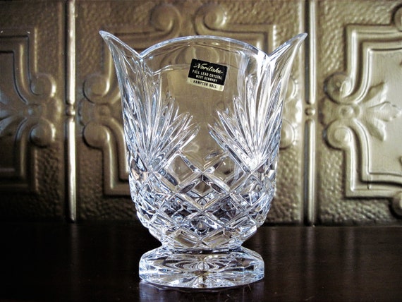Noritake Hampton Hall, Full Lead Crystal Flower Vase, Perfect for