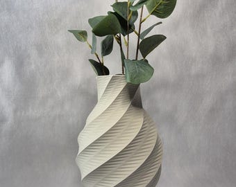 Loxy – Low Poly Spiral Vase