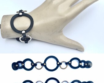 Bracelet made in recycled rubber - circles and rings