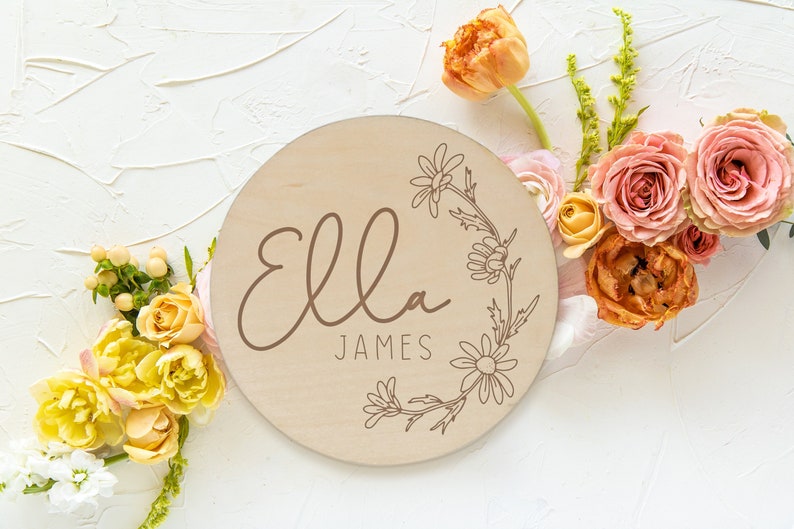 Daisy Wooden Baby Name Announcement Sign Flower Engraved Baby Name Reveal Plaque Floral Birth Announcement Newborn Photo Prop Wood image 3