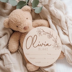 Daisy Wooden Baby Name and Stats Announcement Sign | Flower Baby Name Reveal Plaque | Floral Birth Announcement | Newborn Photo Prop Wood