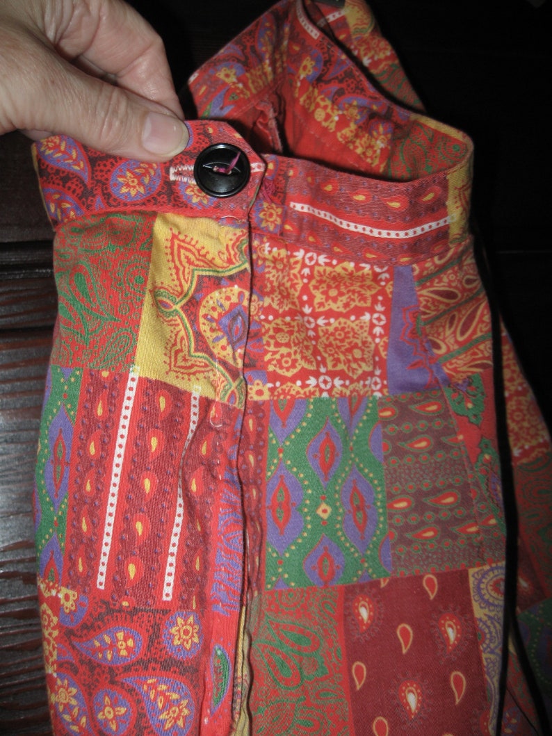 Vintage 1960s Cotton Sateen Orange Purple Green Gold Paisley Variations Print Shorts S