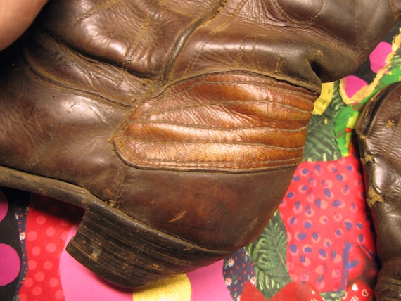 Vintage 1940s-1950s Leather Well-Worn Cowboy Boots - image 6