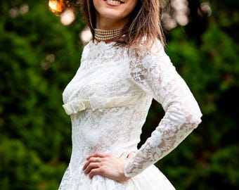 Vestido de novia de encaje de los años 50: Vestido de tafetán de tul color marfil, talla XS