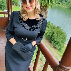 1940s Black Wool Crepe Dress: Vintage Velvet Beaded Neckline, Size 2XL
