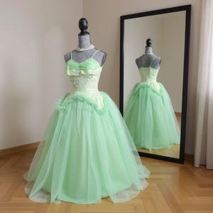 Vintage 50s Light Green Tulle Party Dress: Mid-Century Formal Gown, Size Med