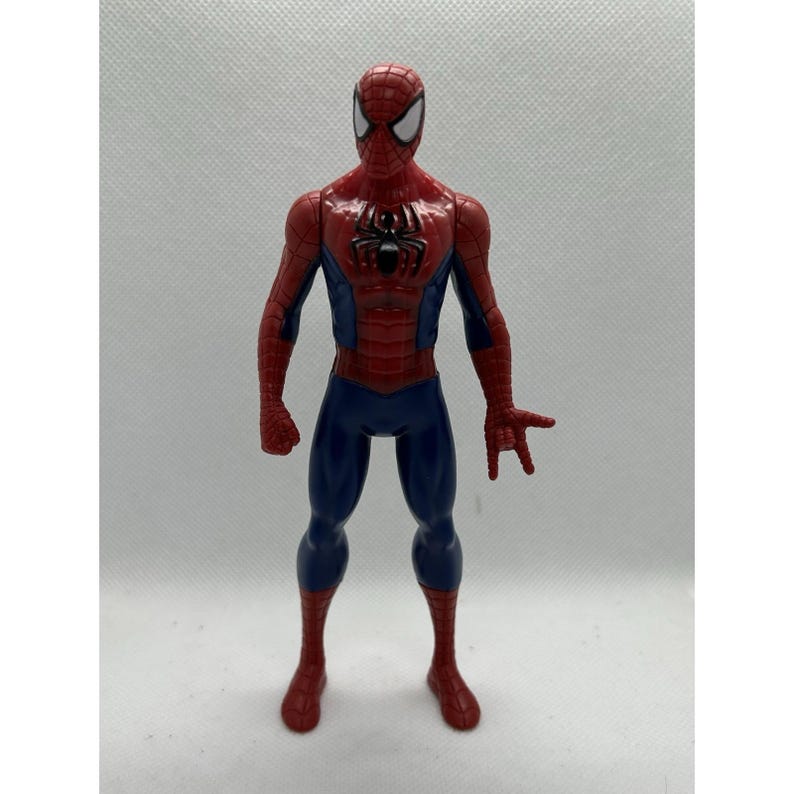 Spiderman 2015 Hasbro 6" Plastic Action Figure Marvel Spidey Classic Suit image 1