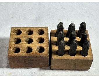 Vtg Set Of Numbers 0-9 Wood Case Letterpress Printing Tap Metal Collectible