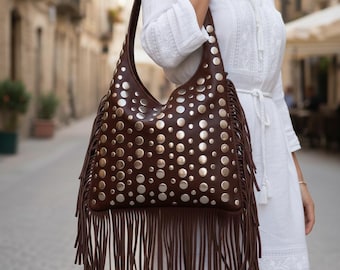 Sac à franges orné de clous argentés, sac bandoulière bohème, sac à main style western, sac à pompons marron
