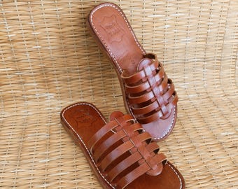 Handmade Brown Leather Sandals for Women – Flat Summer Slip-On Shoes, Comfortable Open Toe Slides, Moroccan Boho Style