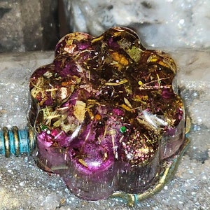 Empress Goddess Power, Beauty, & Generational Wealth Skeleton Key Necklace Pendant, Prosperity Abundance Talisman Money Charm powerful spell