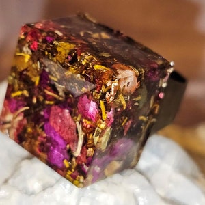 Empress Goddess Power, Beauty, & Generational Wealth, Command and Beauty Spell Ring, Prosperity Abundance Talisman Money Charm