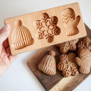 Winter Gingerbread Mold - beech Wood cookie Stamp- Christmas Baking Tool - Handmade Cookie Cutter,Gift for Bakers, Made Germany