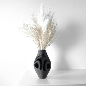 Modern 3D Printed Geometric Vase – Premium Handmade Black Decor, Eco Friendly Minimalist Design, Stylish Home Accent, Unique Gift Idea