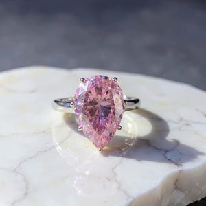 8 Carat Pink Moissanite Engagement Ring Pear Cut Solitaire Sterling Silver Lab Diamond Alternative Ethical Luxury Wedding Ring