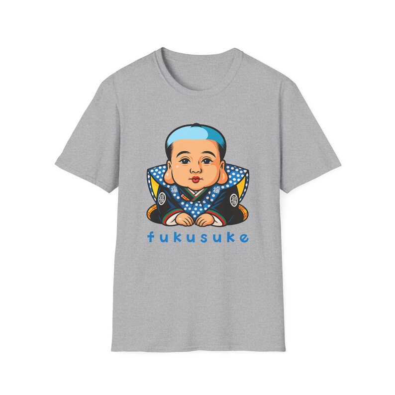 Fukusuke-T-Shirt, japanisches Glücksbringer-Shirt, Unisex-Softstyle-Shirt, Kawaii-Grafik-T-Shirt, süßes Geschenk für Freunde Bild 3