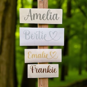 Personalised Vinyl Name Labels - For water bottles, wedding décor, wine glasses, bridesmaid names, balloons and more