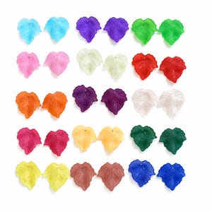 15/30/60pcs Colorful Translucent Acrylic Frosted Maple Leaf Pendant Charms 24mm