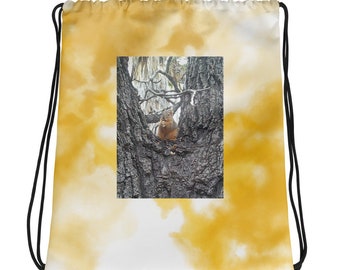 Squirrel in a Tree Ombre Drawstring bag