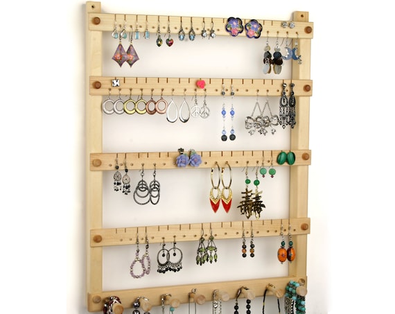 Organizador de joyas: soporte para joyas, colgante, madera, tilo, barra de  collar. Capacidad para 72 pares, 8 clavijas. Soporte para pendientes  Expositor de pendientes -  España