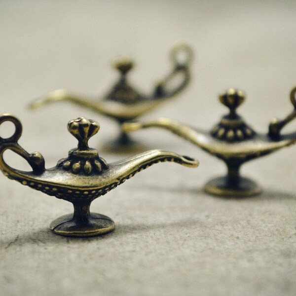 6pc of Antiqued Bronze 3D Aladdin Lamp Fairy Tale Connector Charms Pendants Drops Q33-A18199