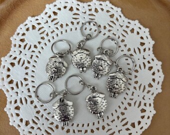 Sheep knitting stitch markers