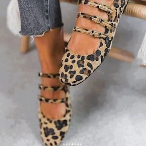 Leopard Women Flat sole shoes, Vintage Everyday Footwear, Ballet Shoes Animal Print Comfortable Shoes, Woman Loafer Shoes, Office Shoes,