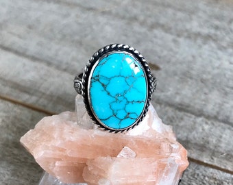 Size 9, Turquoise Ring, Sterling Silver Ring, Gemstone Ring, Statement Ring