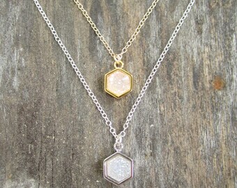 Natural Druzy Necklace, Drusy Necklace, Druzy Quartz Jewelry, Layering Necklace, Geometric Jewelry, Geometric Necklace, White Druzy