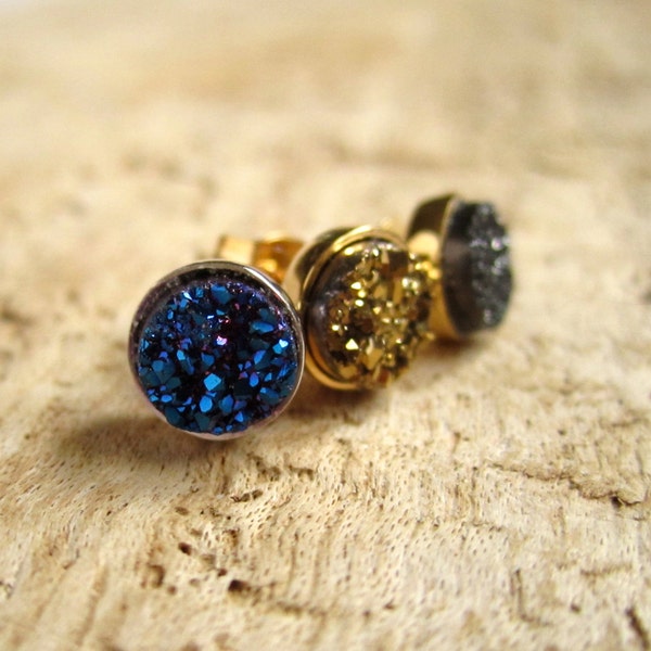 Single Druzy Stud Earring Titanium Drusy Quartz Bezel Set Blue Gold Black