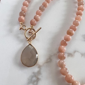 Moonstone 14K Gold Fill Toggle Clasp Necklace, AAA Moonstone Necklace, Gemstone Necklace