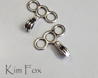 KF443 Smaller 3 to 1 hook in Silver  and Golden Bronze - in pairs suitable for most elements. Designed by Kim Fox