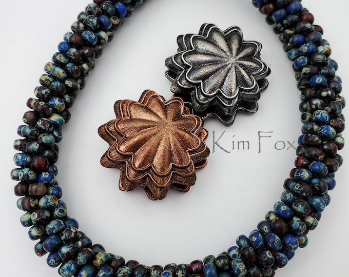 KF291 Scallop Magnetic Clasp with 3 loops suitable for kumihimo, bead crochet, bead weaving, designed by Kim Fox in bronze and silver