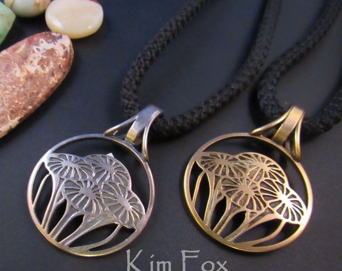 KFP22 Gift of Love Round Pendant  Silver or Golden Bronze - 1 1/2 inches width  2 sided pattern  flowers - large bail - art deco -