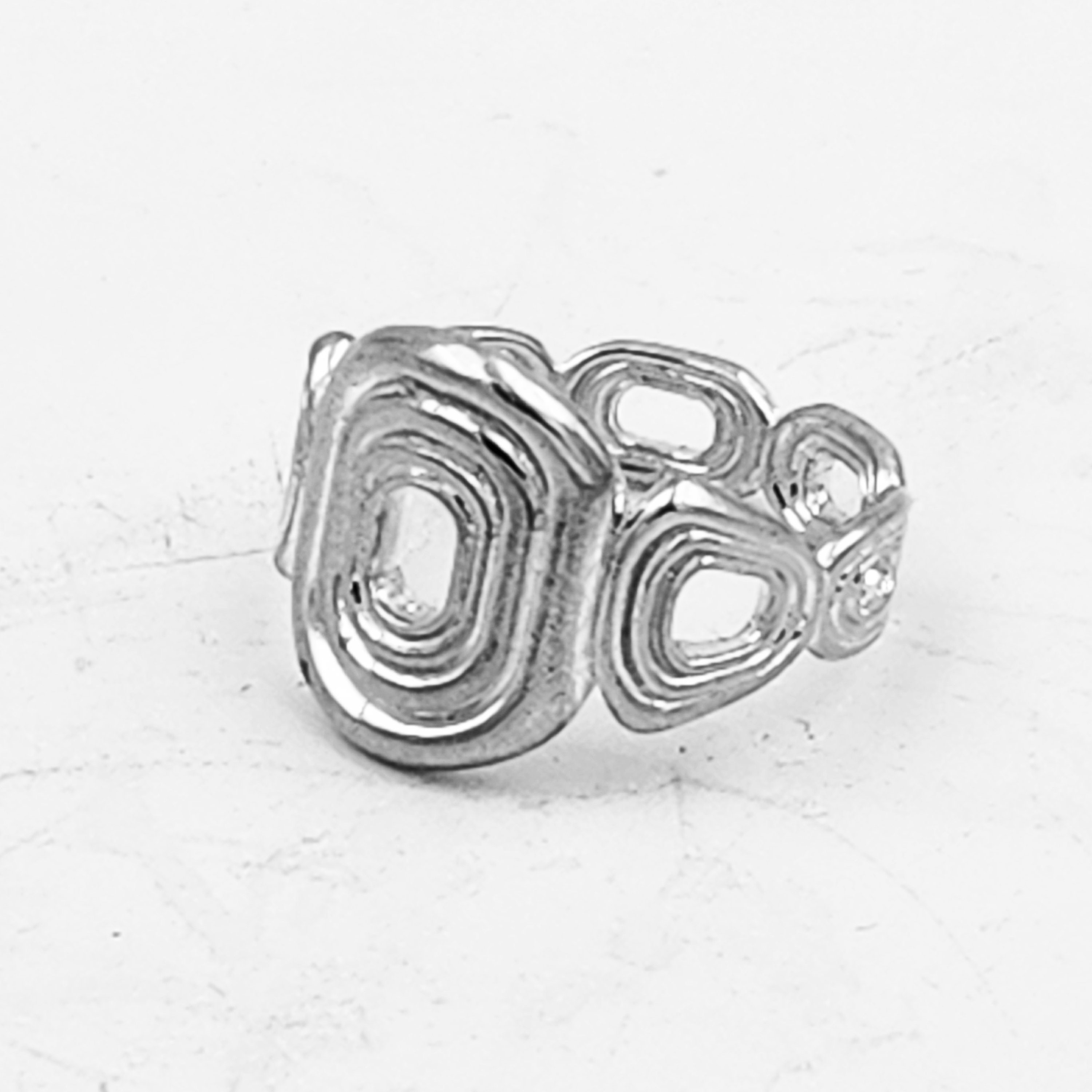 Sterling Silver Swirl Detail Point Ring