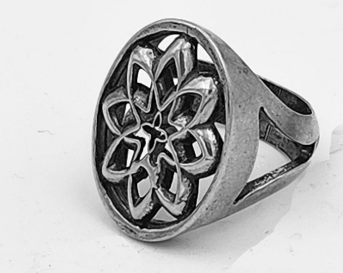 KFR363 Desert Flower Ring in Sterling Silver designed by Kim Fox