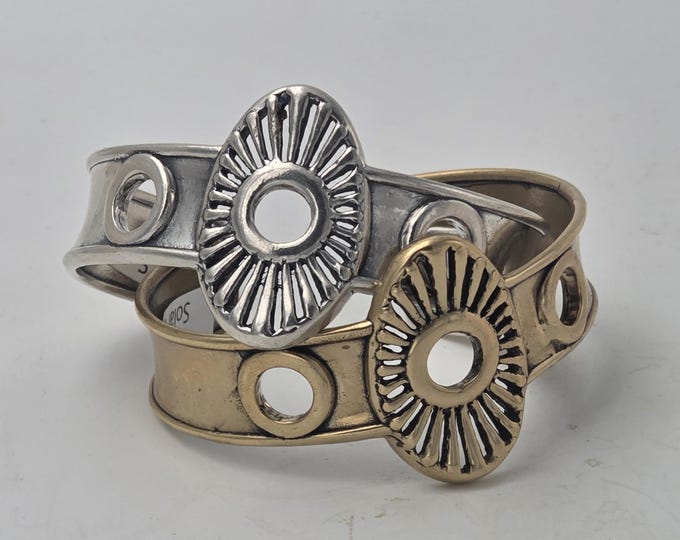 KFB660 Solar Burst Cuff