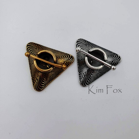 KF210 Triangular Toggle Clasp in Chartres Pattern Secure and Etsy