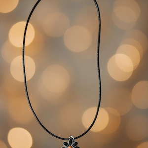 collar de margaritas