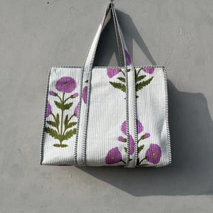 Pure cotton quilted tote bag Indian handmade, Quilted cotton tote bag with zipper and inside pocket, Pure cotton tote bag, handbag for women