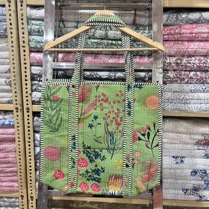 tote bags for women tote bags quilted block print tote bag with zipper, Large Shopping Bag, Quilted Bag Large tote bags printed quilted bag