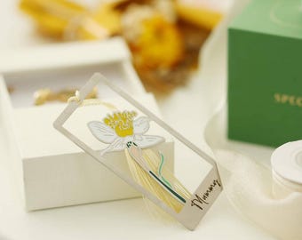 Personalised Birth Flower Bookmark - Engraved Floral Gift for Her