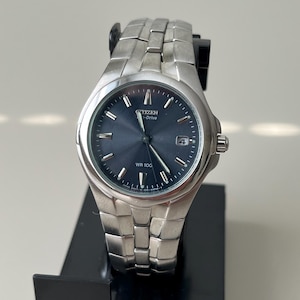 Citizen Eco Drive Watch Water Resistant Stainless Steel Blue Dial Mens y2k 2000s Vintage Collectible Classic Stylish Timepiece E110 K15702