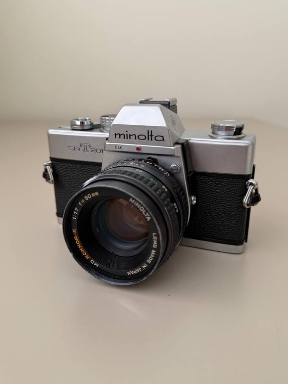 Minolta SRT 201 35mm Film SLR Camera Kit MC Rokkor 50mm F1.7 Lens