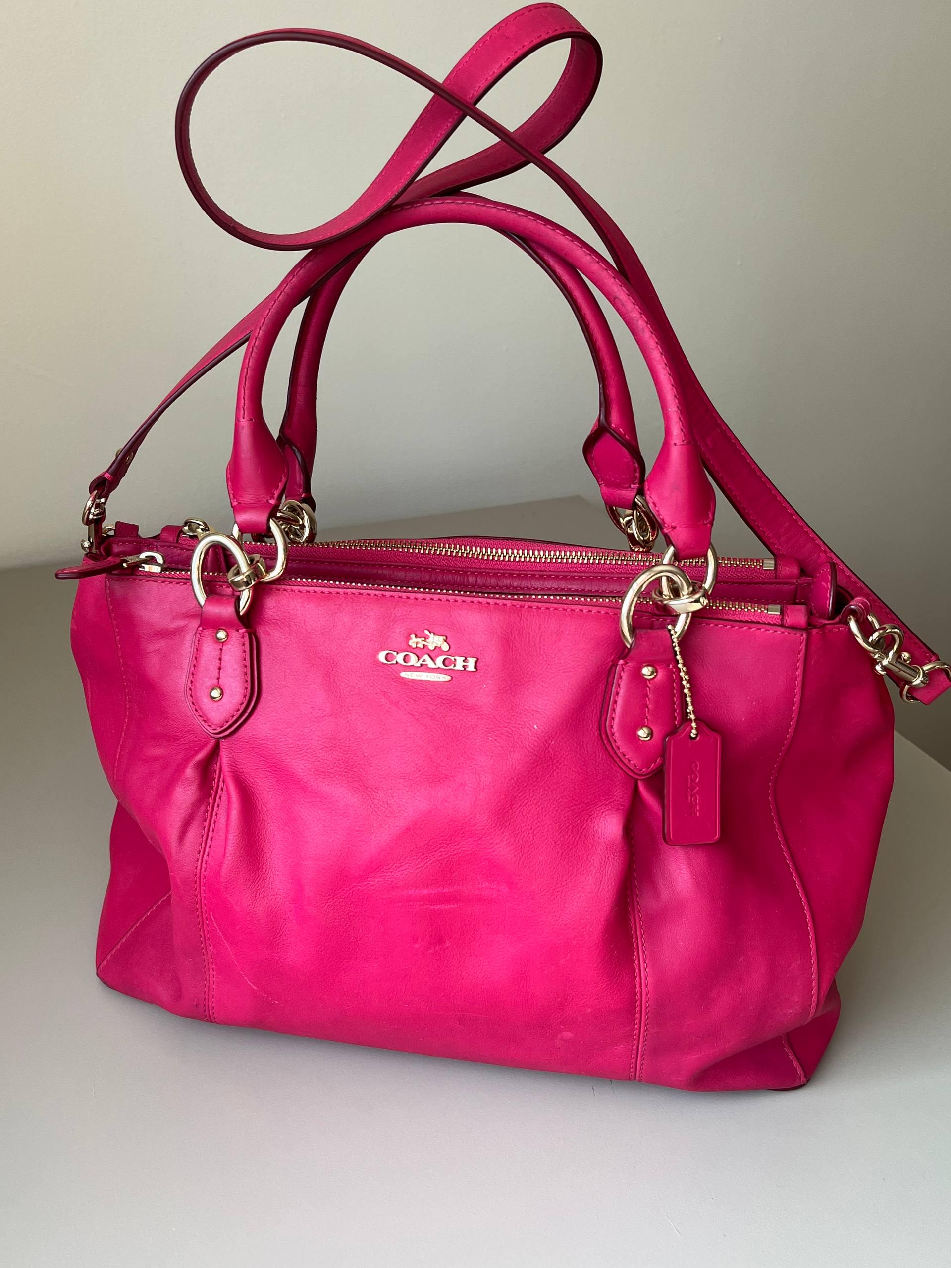 バッグ Vintage Coach Pink Leather Purse Handbag Vintage Coach Pink Leather Purse Handbag - メルカリ