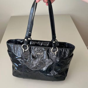 COACH F17728 Black Patent Leather Tote Bag Y2K Vintage C Logo Glossy Shoulder Purse Double Handle Carryall Classic 2000s Designer Handbag
