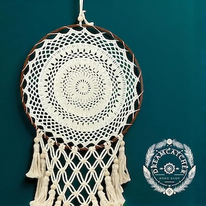 Nordic Macrame Dreamcatcher: Boho Feather & Flower Wall Hanging