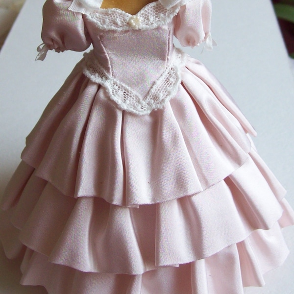 Pink silk ball gown on mannequin 1/12th scale dollhouse miniature handmade