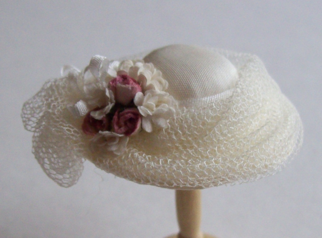 Pretty 1/12 Scale Handmade Dollhouse Miniature Silk Hat - Etsy